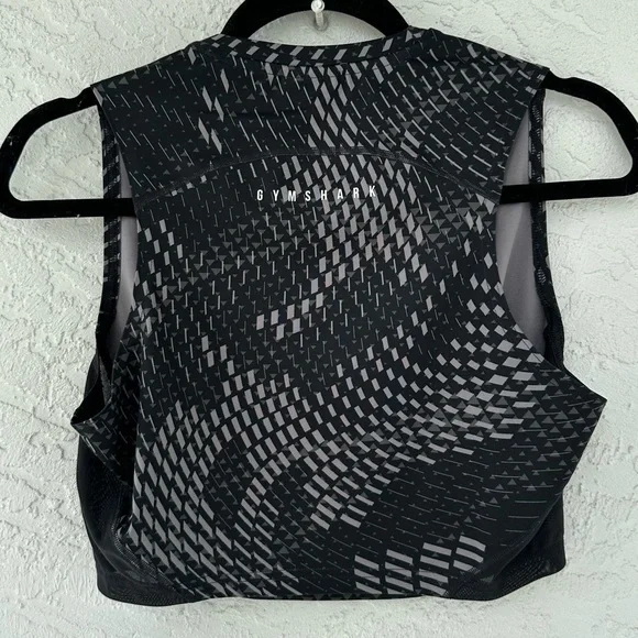 Gymshark Sport Crop Tank Gray White Medium - Picture 6 of 9
